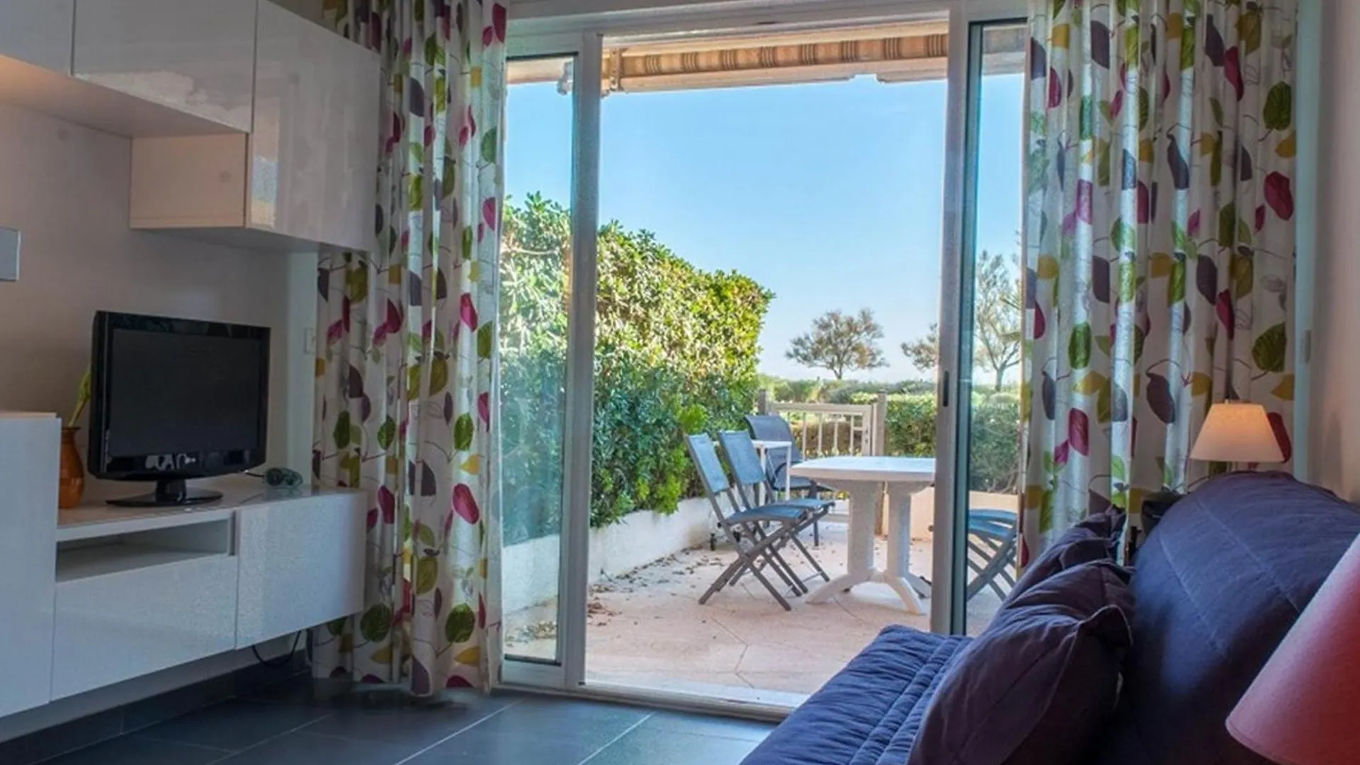 Studio Cabine Au Lavandou, Jardin Prive, Plage Accessible - Fr-1-803-83 Le Lavandou